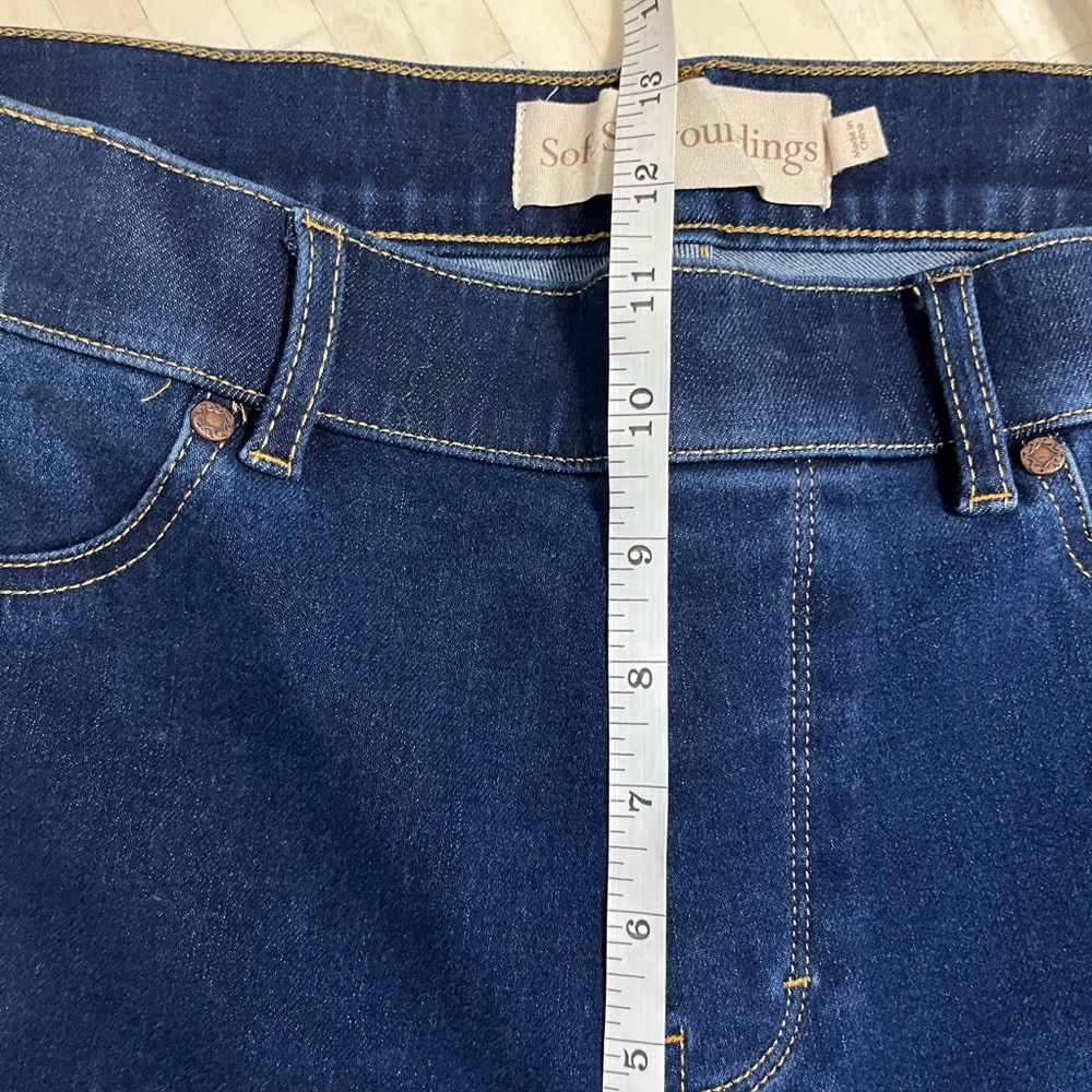 Soft Surroundings Deep Blue Ultimate Pull-On Bootcut Jeans size Medium - Picture 7 of 9